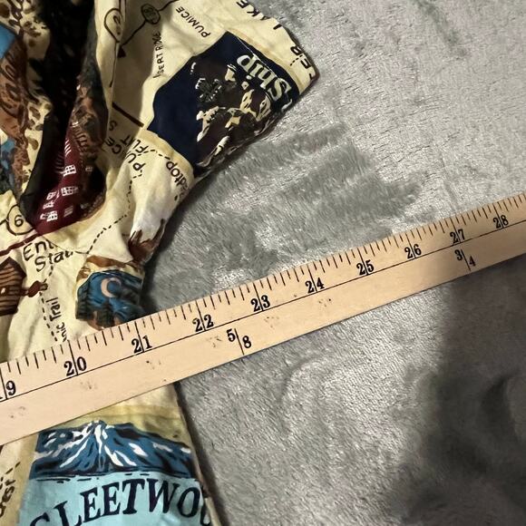 Dem Crazy Shirt Mens‎ Large Cream All Over Print Button Up Short Sleeves Casual - Picture 7 of 9